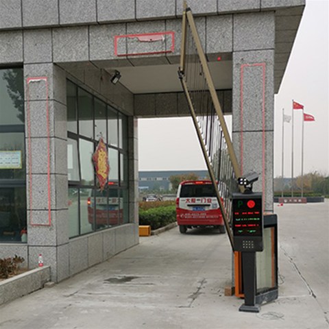 能展示廣告的道閘有哪些優(yōu)勢(shì)？
